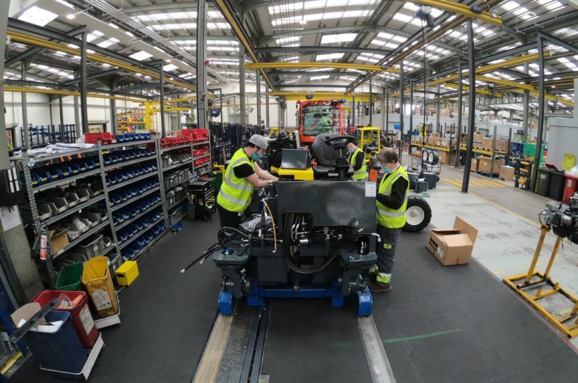 Combilift Employees who helped manufacturer Combilift 60000 Truck