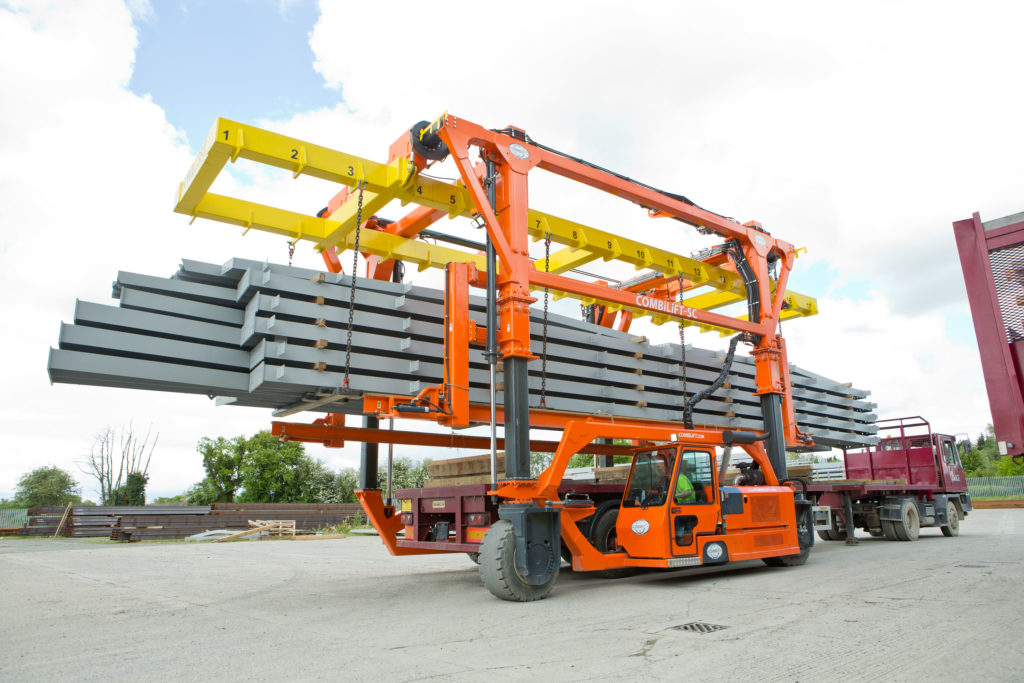 gips Donau Laan Straddle Carrier makes light work of handling structural steel - Combilift